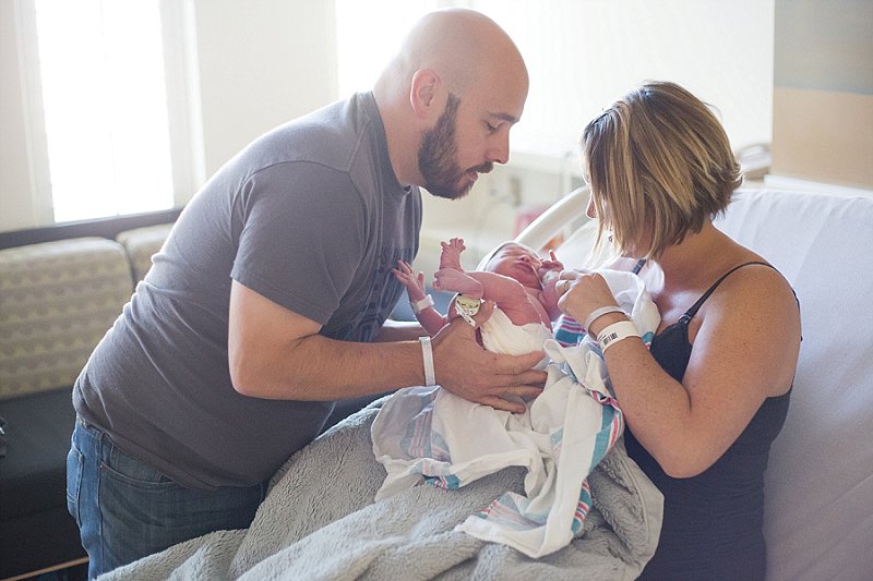 tacoma_newborn_hospital_photographer.jpg